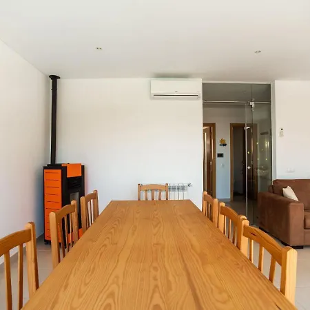 Beautiful With Pool And Views Of The Nazare Waves
