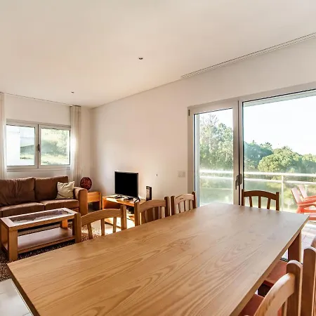 Beautiful With Pool And Views Of The Nazare Waves Hébergement de vacances Famalicão