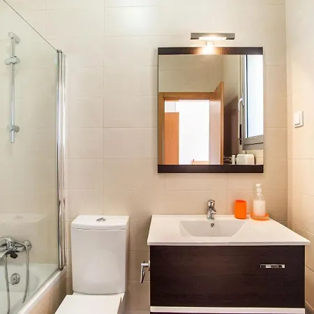 Beautiful With Pool And Views Of The Nazare Waves