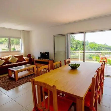 Beautiful With Pool And Views Of The Nazare Waves Hébergement de vacances