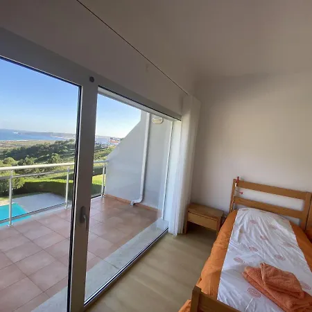 Beautiful With Pool And Views Of The Nazare Waves * Famalicão