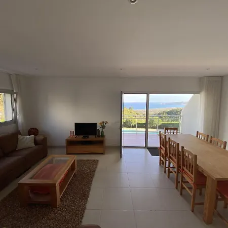 Beautiful With Pool And Views Of The Nazare Waves Hébergement de vacances
